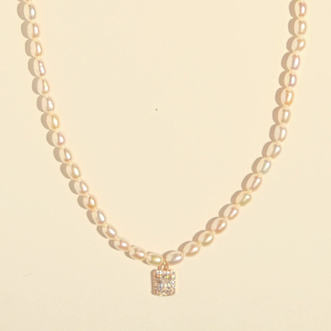 Bridgerton's Freshwater Pearl Necklace